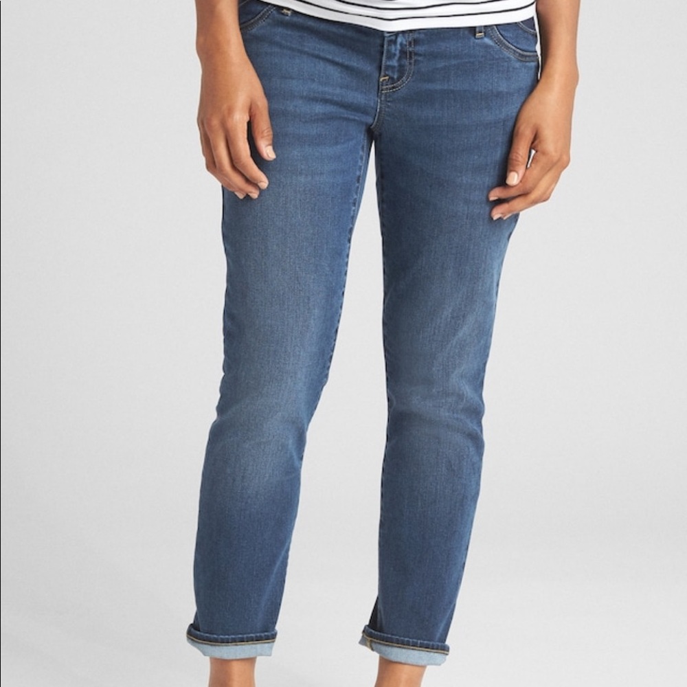 Gap Maternity Jeans, Best Girlfriend fit. Size 27